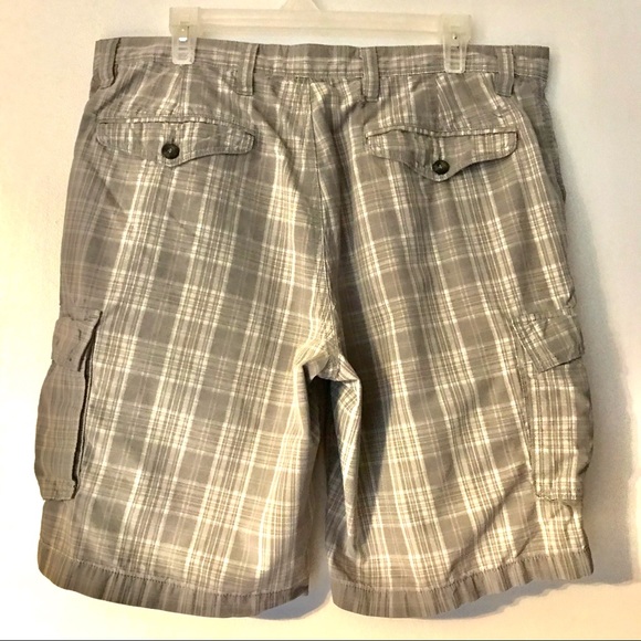 Men’s Dockers Grey & Cream Plaid Cargo Shorts 36 - Picture 5 of 8